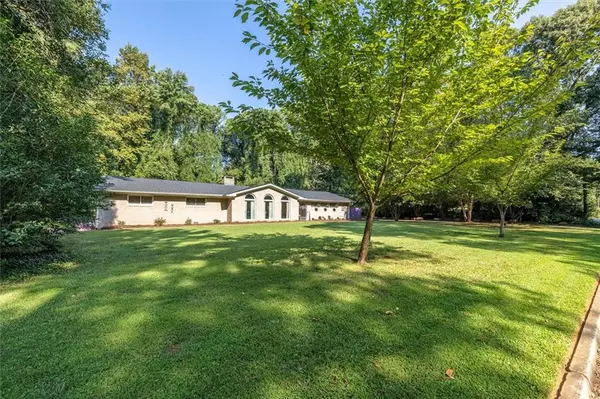Smoke Rise, GA 30087,2174 Deer Ridge DR