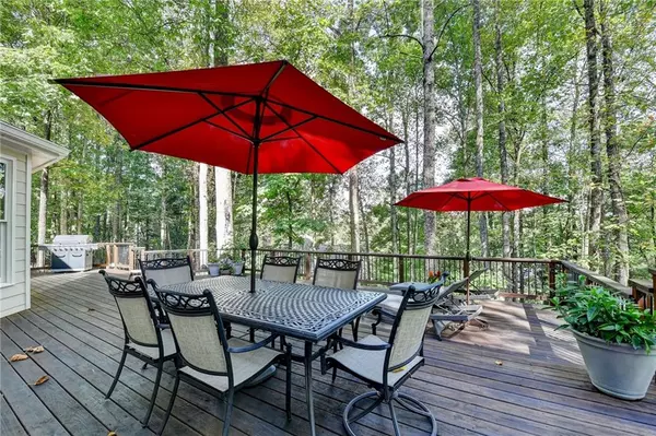 Johns Creek, GA 30022,455 Oak Laurel CT