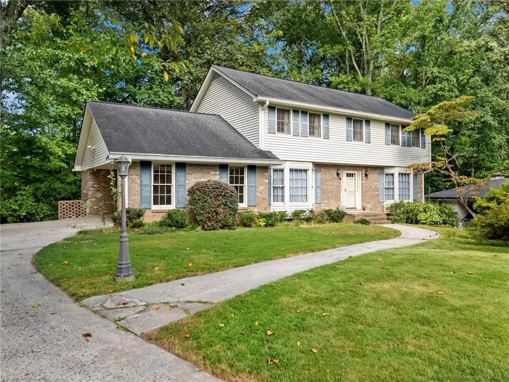 Marietta, GA 30067,654 Grove Pkwy SE