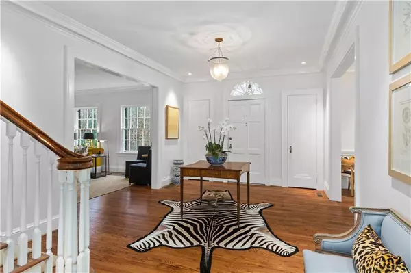Atlanta, GA 30305,3056 E Pine Valley RD NW