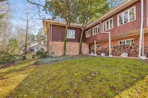 Atlanta, GA 30342,110 Stewart DR