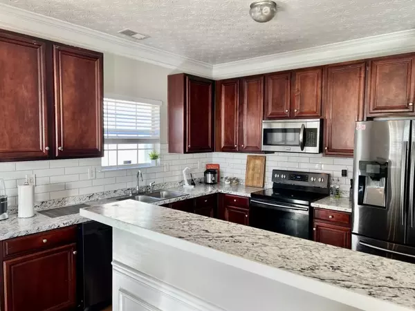 Hampton, GA 30228,11157 Aliyah DR