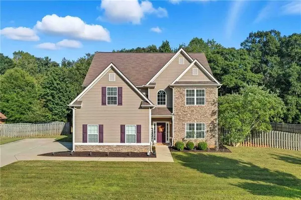 138 Hamilton Lake DR, Lagrange, GA 30241