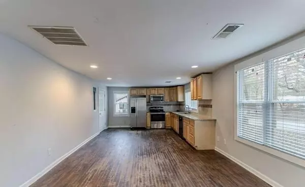 Decatur, GA 30032,2229 Whites Mill RD