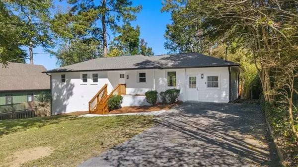 Smyrna, GA 30082,2039 Harwinor RD SE