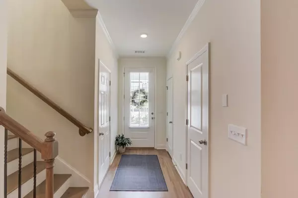 Flowery Branch, GA 30542,5317 Briggs ST