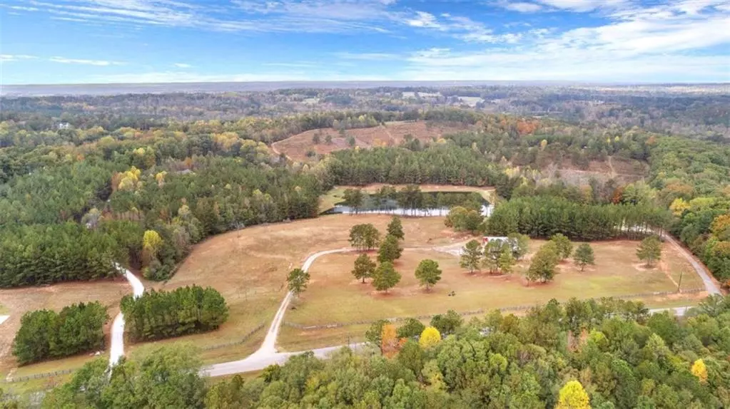 1915 Whooping Creek Church RD, Carrollton, GA 30116