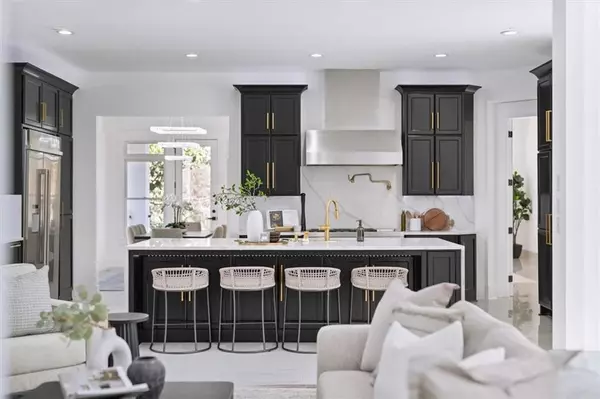 Atlanta, GA 30339,3040 Wallace CIR SE