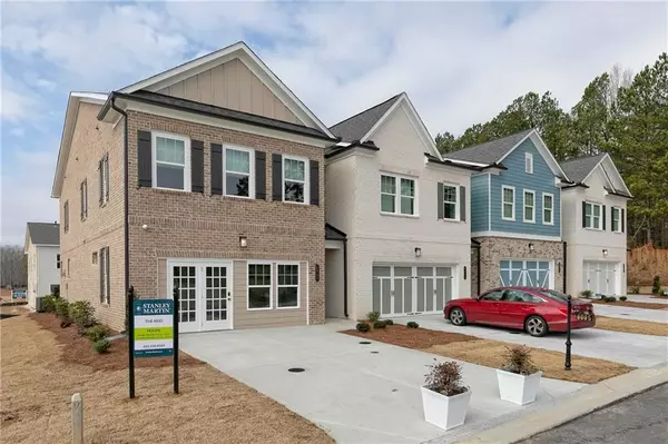 Loganville, GA 30052,868 Leraes WAY