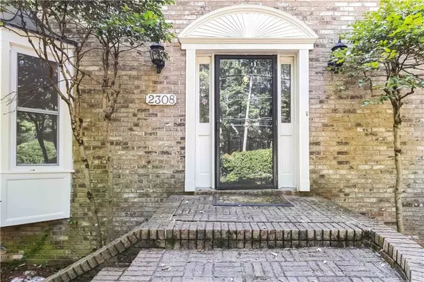 Atlanta, GA 30318,2308 Defoors Ferry RD NW