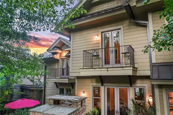 Roswell, GA 30075,105 Weatherford Place