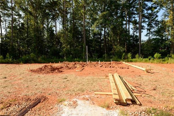 1850 Forkview CT, Lawrenceville, GA 30044