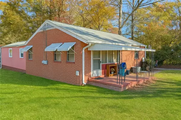 944 Forest Avenue, Forest Park, GA 30297