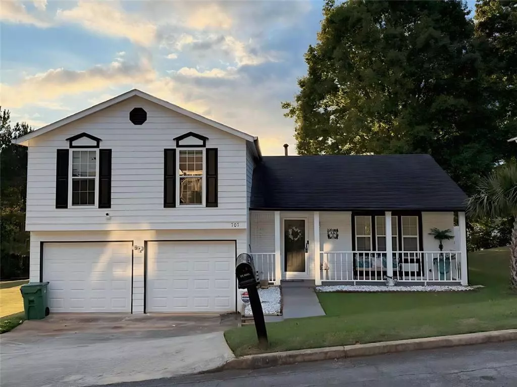 Lithonia, GA 30058,707 FAIR HARBOR DR