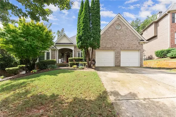 825 Mill Garden PL, Cumming, GA 30040