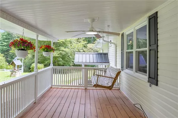 Ellijay, GA 30536,1030 Hefner Lake RD