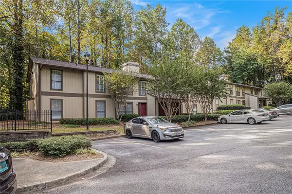 1702 Woodcliff DR NE, Atlanta, GA 30329