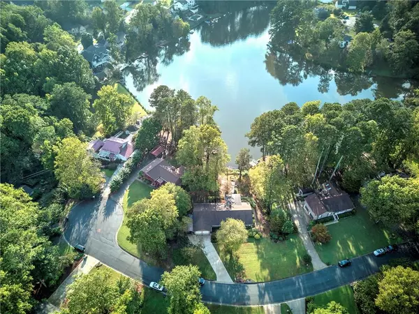 Acworth, GA 30102,5159 Pine Cliff Tarn