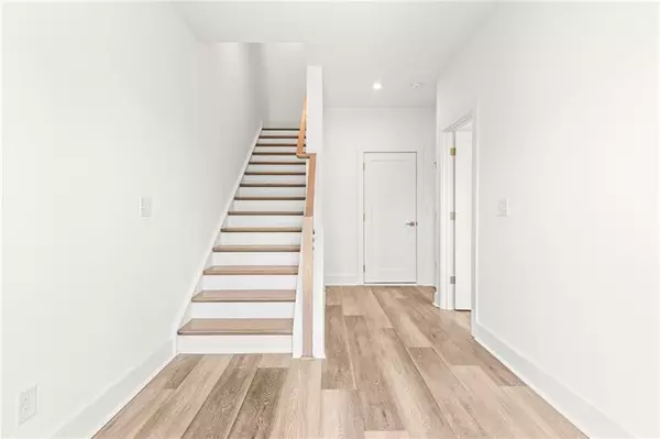 Atlanta, GA 30315,490 Hammons WAY