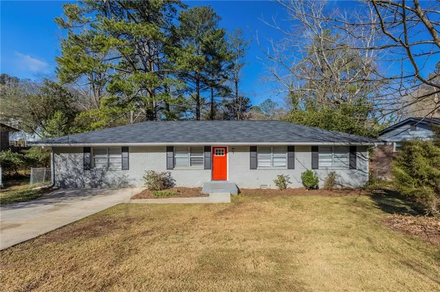 1526 Colony East CIR, Stone Mountain, GA 30083
