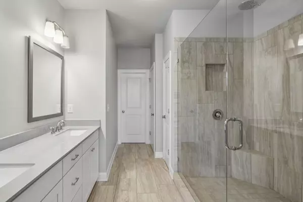 Duluth, GA 30097,3899 Glenview Club LN