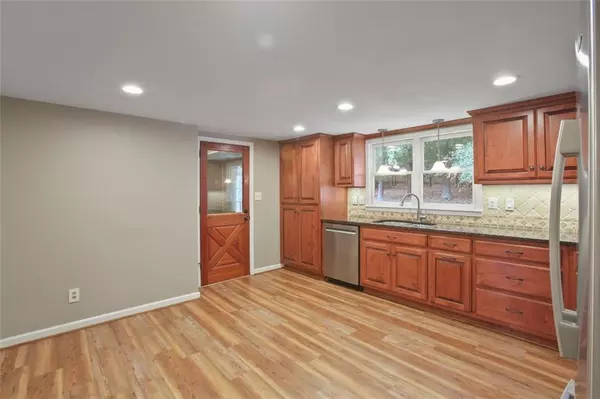 Lilburn, GA 30047,461 VILLAGE GREEN CT SW