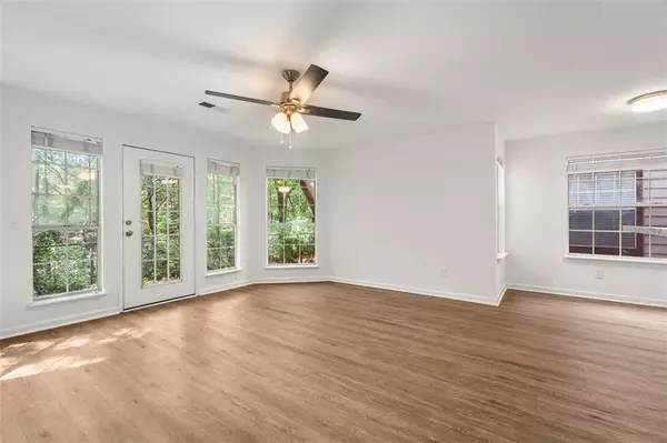 Alpharetta, GA 30022,917 Wentworth CT