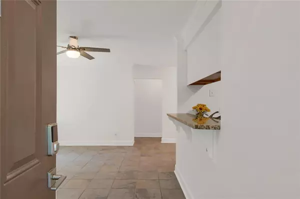 Atlanta, GA 30350,501 Barrington Hills DR