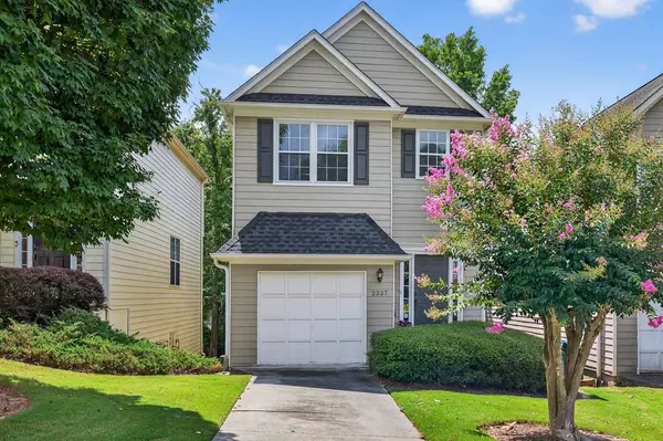2327 Oak Glenn CIR, Duluth, GA 30096