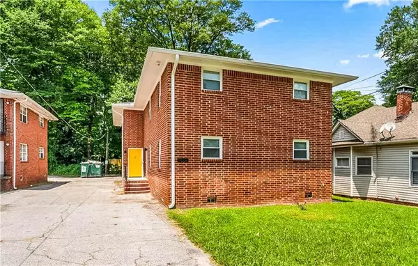Atlanta, GA 30310,425 Holderness ST SW #1