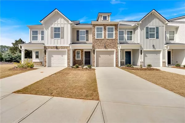 Adairsville, GA 30103,105 Village Green DR