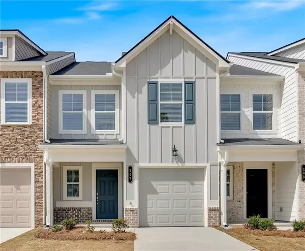 107 Village Green DR, Adairsville, GA 30103