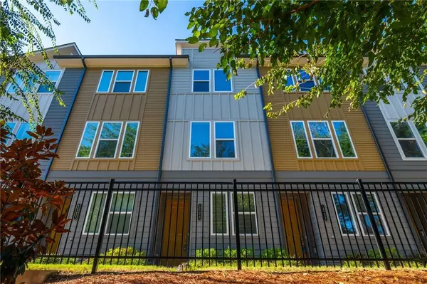 1529 Layton LN, Atlanta, GA 30318
