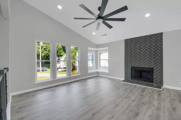 Lawrenceville, GA 30046,295 LAMDEN CT