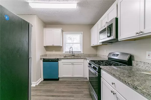 Decatur, GA 30032,2818 Mcafee RD