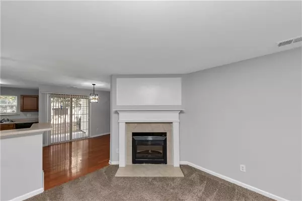 Atlanta, GA 30331,735 Crestwell CIR SW