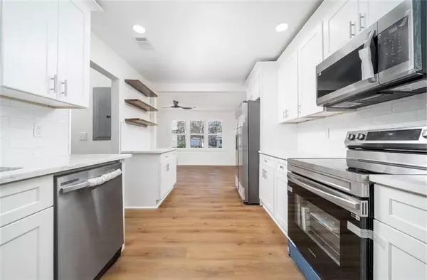Smyrna, GA 30080,2215 Gordon CIR SE