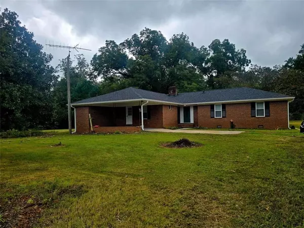 317 E BARNETT E, Washington, GA 30673