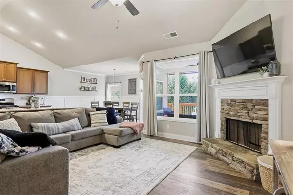 Dallas, GA 30132,47 Violet LN