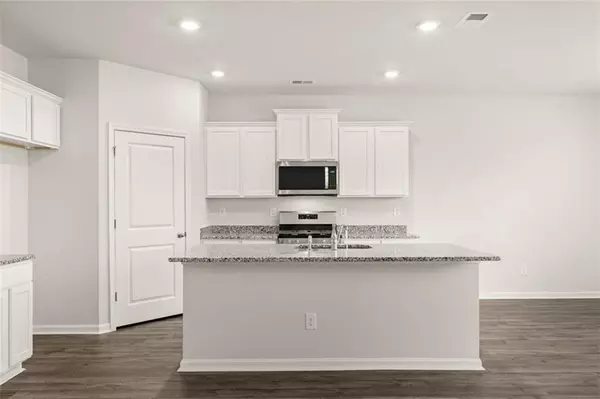 Newnan, GA 30265,240 Lauritsen WAY