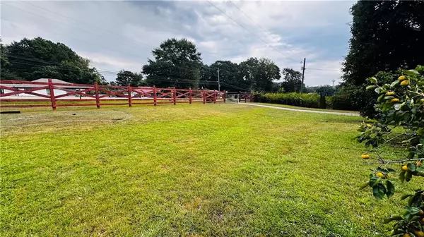 Flowery Branch, GA 30542,6075 Lights Ferry RD