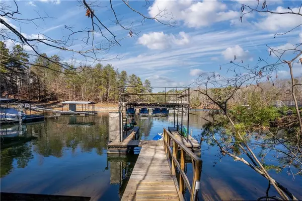 3551 Monroe CIR, Gainesville, GA 30506