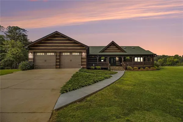745 Amber Lakes CT, Social Circle, GA 30025