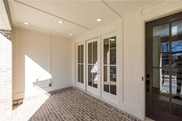 Alpharetta, GA 30022,352 Olmstead WAY #28