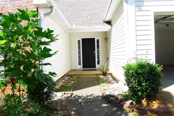 Suwanee, GA 30024,327 Lee Miller DR