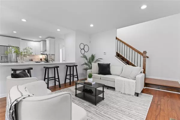 Atlanta, GA 30310,382 Deckner AVE SW