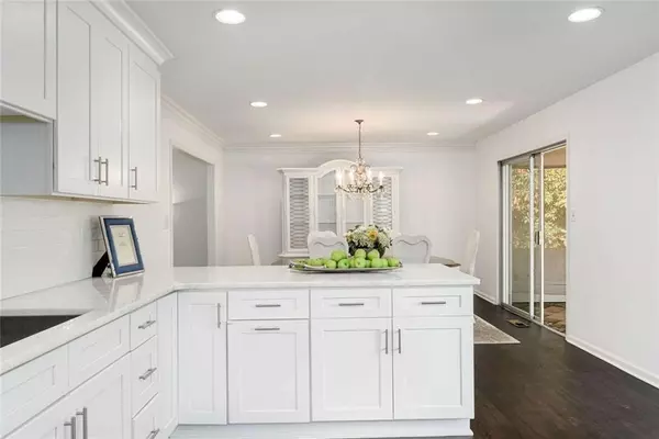 Atlanta, GA 30345,3186 Sugarplum RD NE