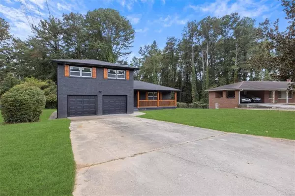 Decatur, GA 30032,2995 Katherine Valley RD