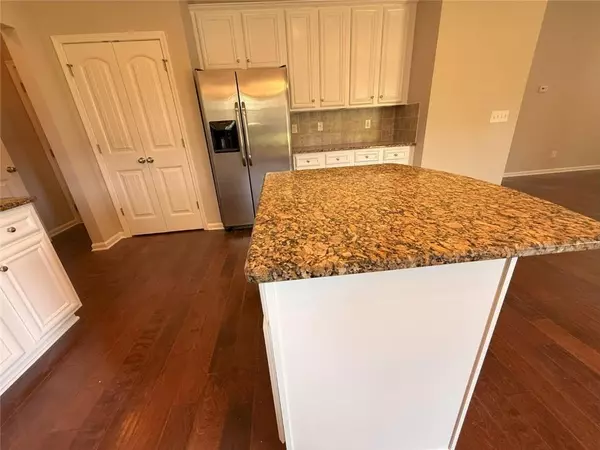 Cumming, GA 30028,5715 Bucknell TRCE