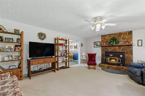 Clarkesville, GA 30523,101 Dove LN